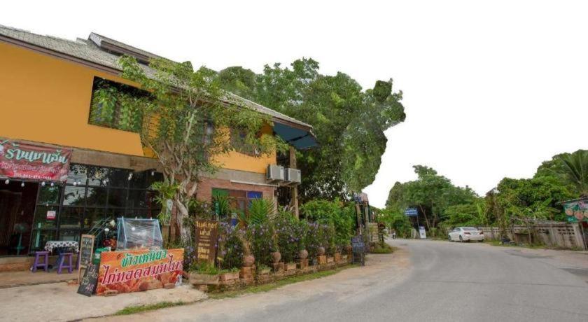 Hotel Oyo 1155 Bikers House And Enduro Tours Chiang Mai Esterno foto
