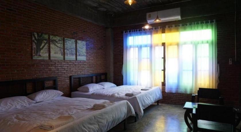 Hotel Oyo 1155 Bikers House And Enduro Tours Chiang Mai Esterno foto