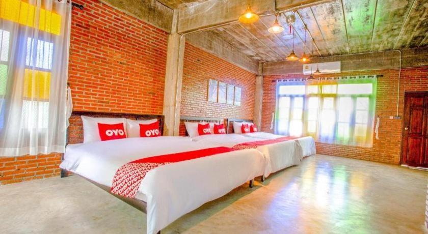 Hotel Oyo 1155 Bikers House And Enduro Tours Chiang Mai Esterno foto