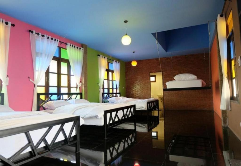 Hotel Oyo 1155 Bikers House And Enduro Tours Chiang Mai Esterno foto